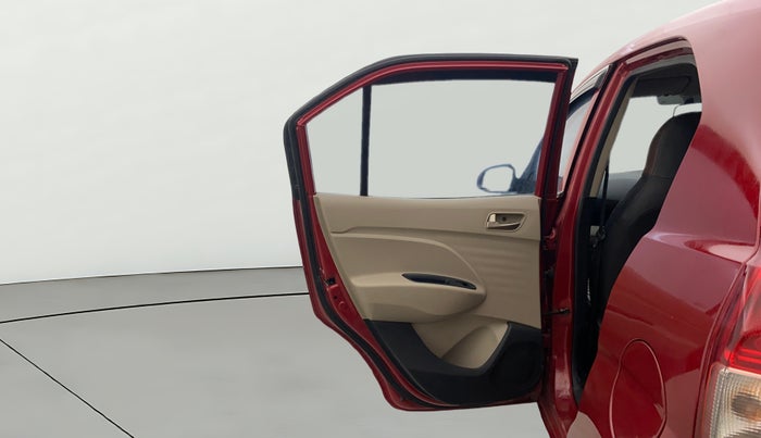 2019 Hyundai NEW SANTRO SPORTZ CNG, CNG, Manual, 91,203 km, LHS Rear Door