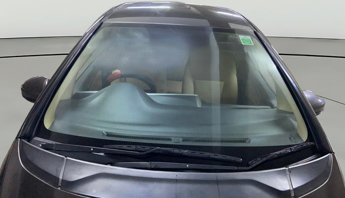 2017 Honda Jazz 1.2L I-VTEC V, CNG, Manual, 64,946 km, Front Windshield