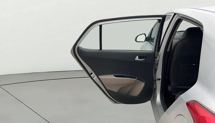 2017 Hyundai Grand i10 SPORTZ 1.2 KAPPA VTVT, Petrol, Manual, 87,298 km, LHS Rear Door