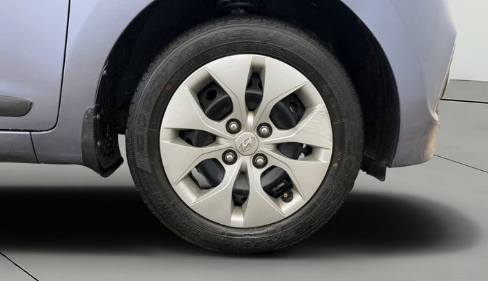 2014 Hyundai Xcent S 1.2, Petrol, Manual, 46,447 km, Right Front Wheel