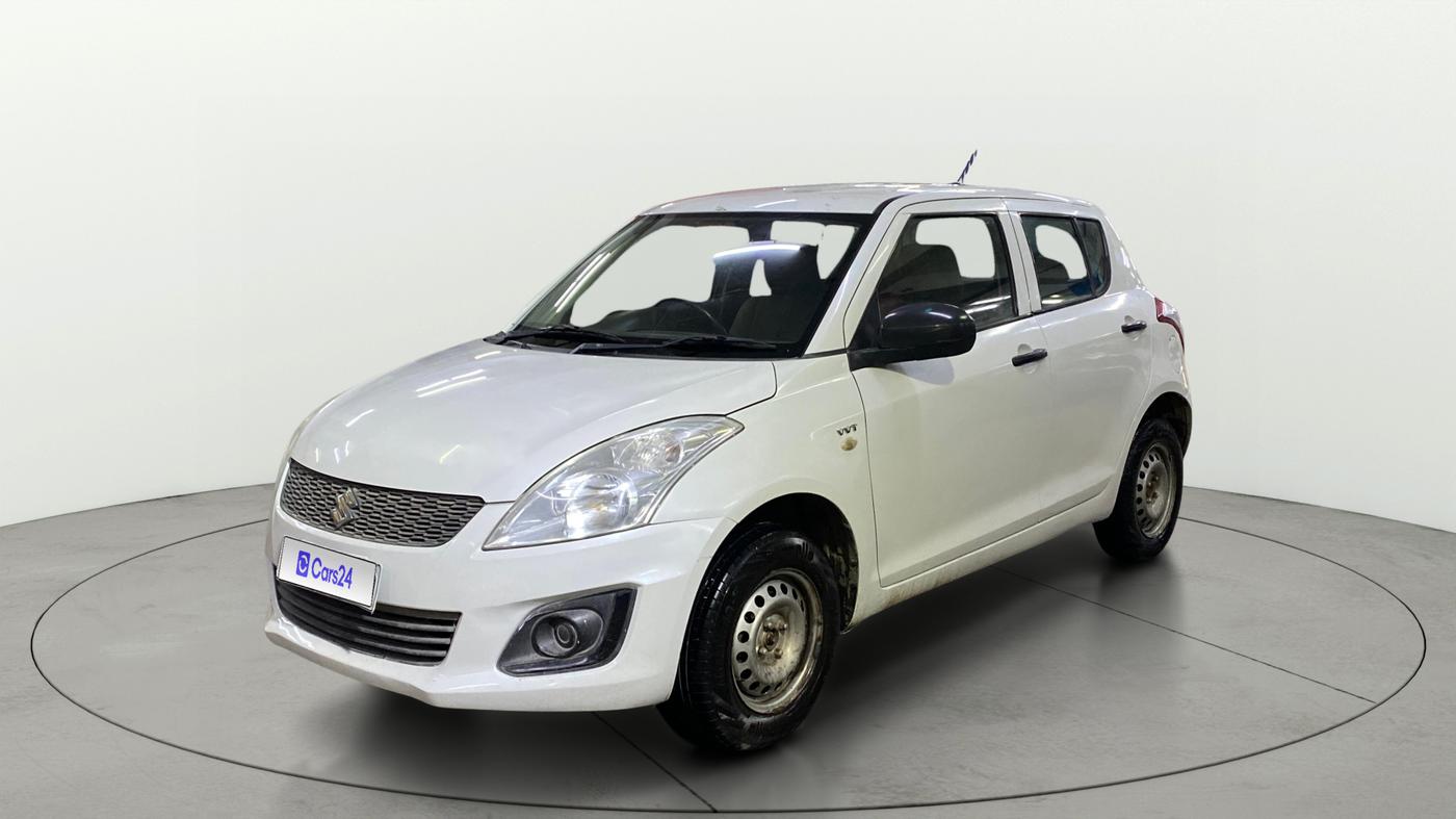 2016 Maruti Swift LXI (O), Petrol, Manual, 46,720 km, Left Front Diagonal
