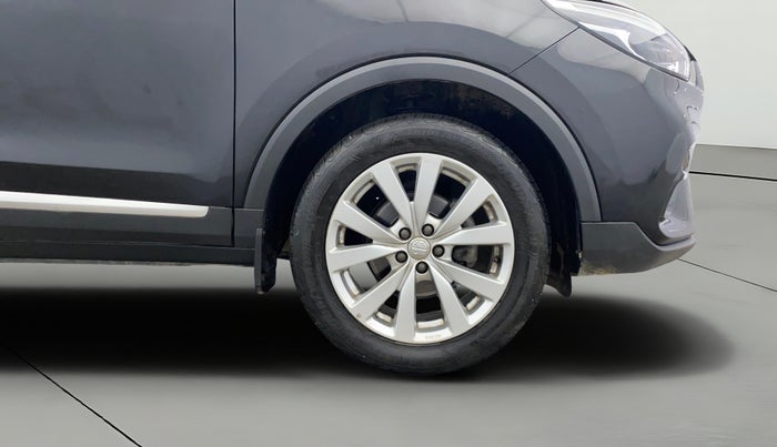 2022 MG ASTOR SUPER EX 1.5 MT, Petrol, Manual, 28,678 km, Right Front Wheel