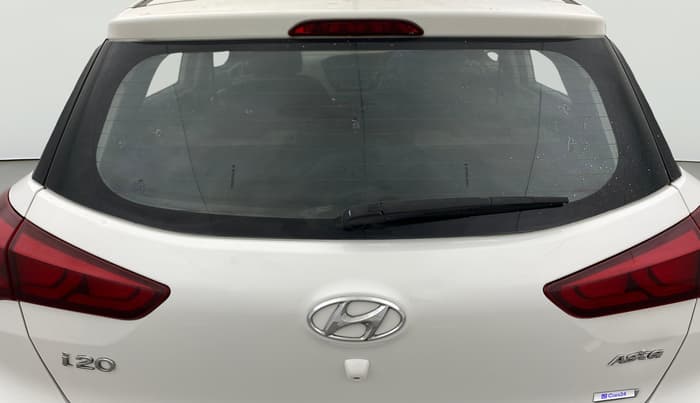 2016 Hyundai Elite i20 ASTA 1.4 CRDI (O), Diesel, Manual, 87,233 km, Rear Windshield