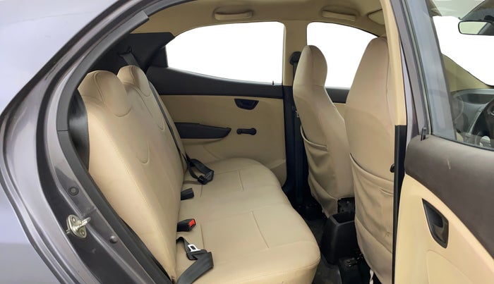 2014 Hyundai Eon ERA +, Petrol, Manual, 37,574 km, Right Side Rear Door Cabin