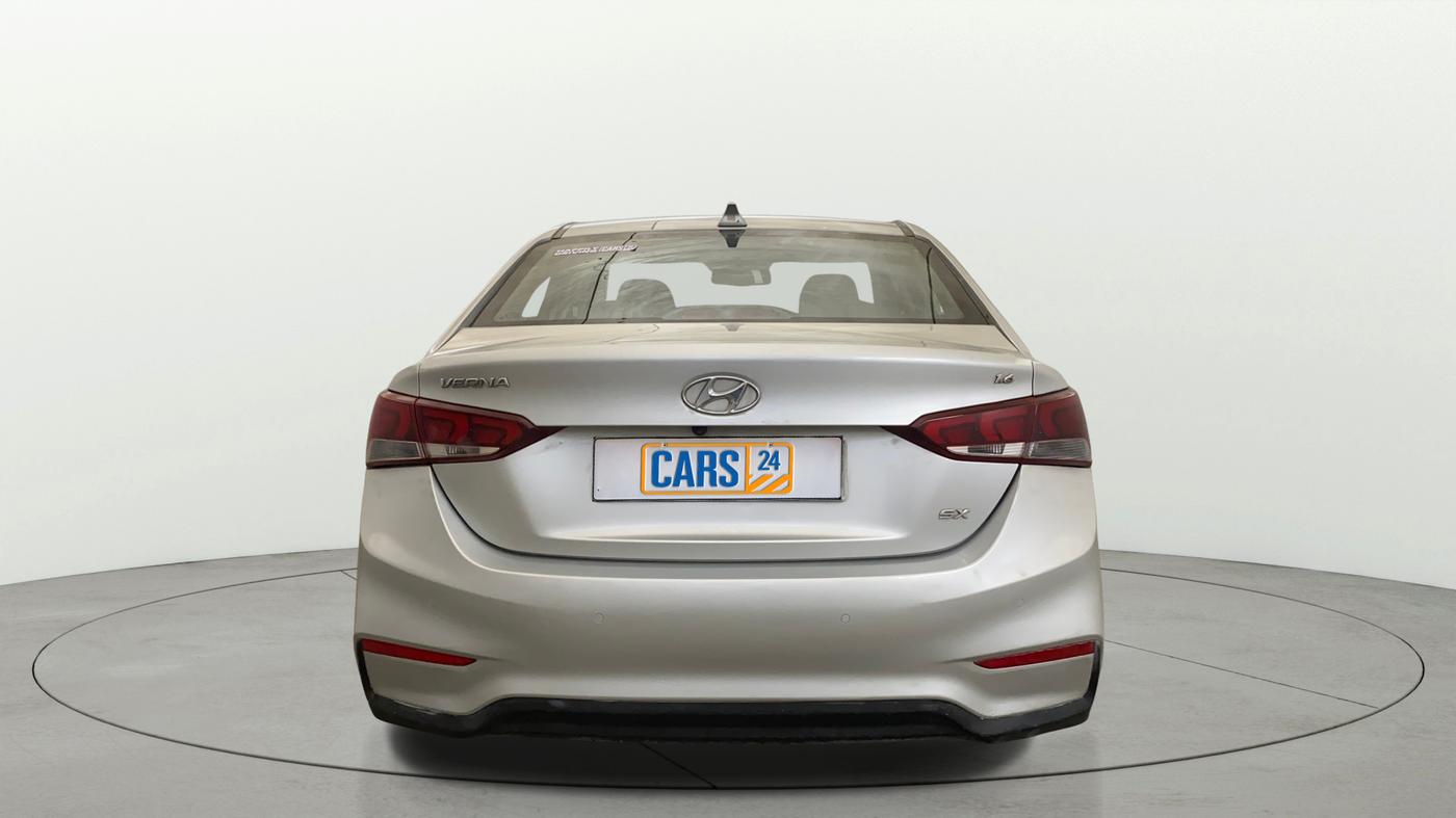 2018 Hyundai Verna 1.6 VTVT SX, Petrol, Manual, 78,109 km, Back/Rear