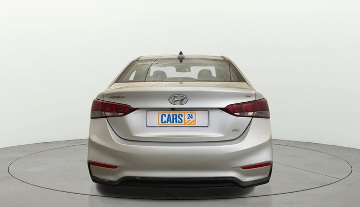 2018 Hyundai Verna 1.6 VTVT SX, Petrol, Manual, 78,038 km, Back/Rear