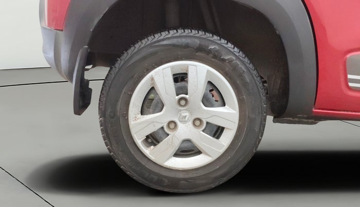 2019 Renault Kwid RXT 1.0 AMT (O), Petrol, Automatic, 31,016 km, Right Rear Wheel