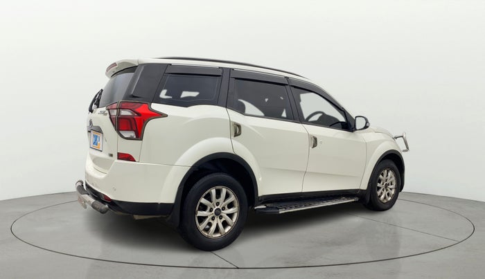 2019 Mahindra XUV500 W9, Diesel, Manual, 66,370 km, Right Back Diagonal