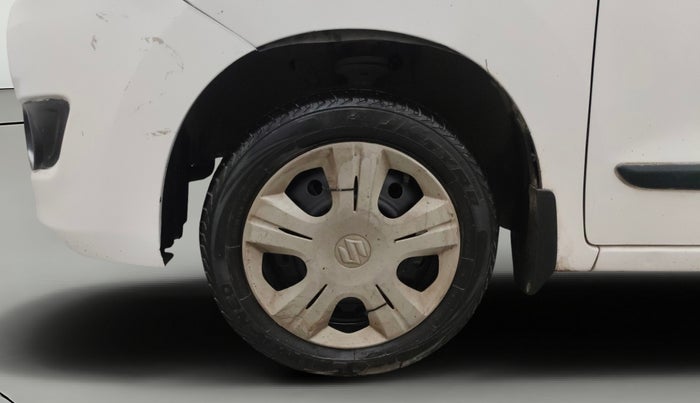 2016 Maruti Wagon R 1.0 VXI (O) AMT, Petrol, Automatic, 1,11,583 km, Left Front Wheel