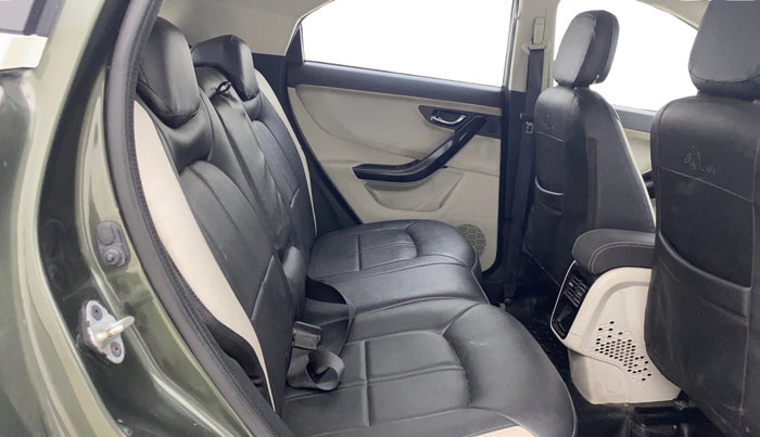 2022 Tata NEXON XZA PLUS SUNROOF PETROL, Petrol, Automatic, 35,118 km, Right Side Rear Door Cabin