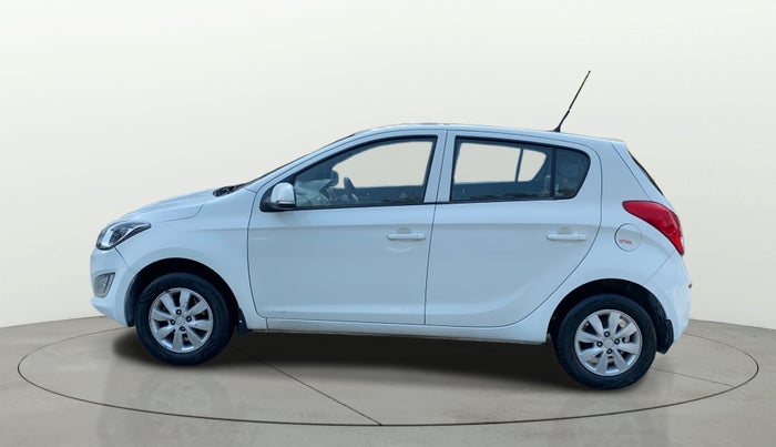 2013 Hyundai i20 SPORTZ 1.2, Petrol, Manual, 35,215 km, Left Side