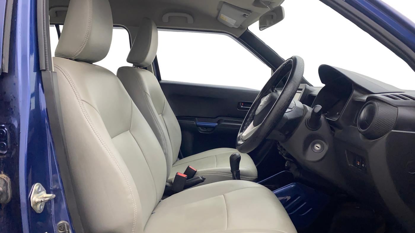 2020 Maruti IGNIS SIGMA 1.2, Petrol, Manual, 10,766 km, Right Side Front Door Cabin