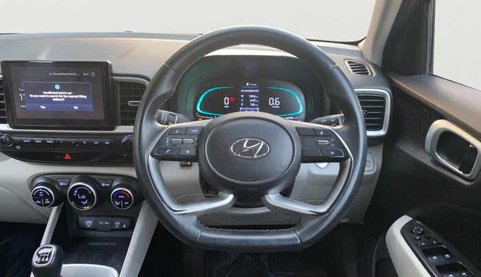 2024 Hyundai VENUE SX 1.2 PETROL, CNG, Manual, 31,232 km, Steering Wheel Close Up