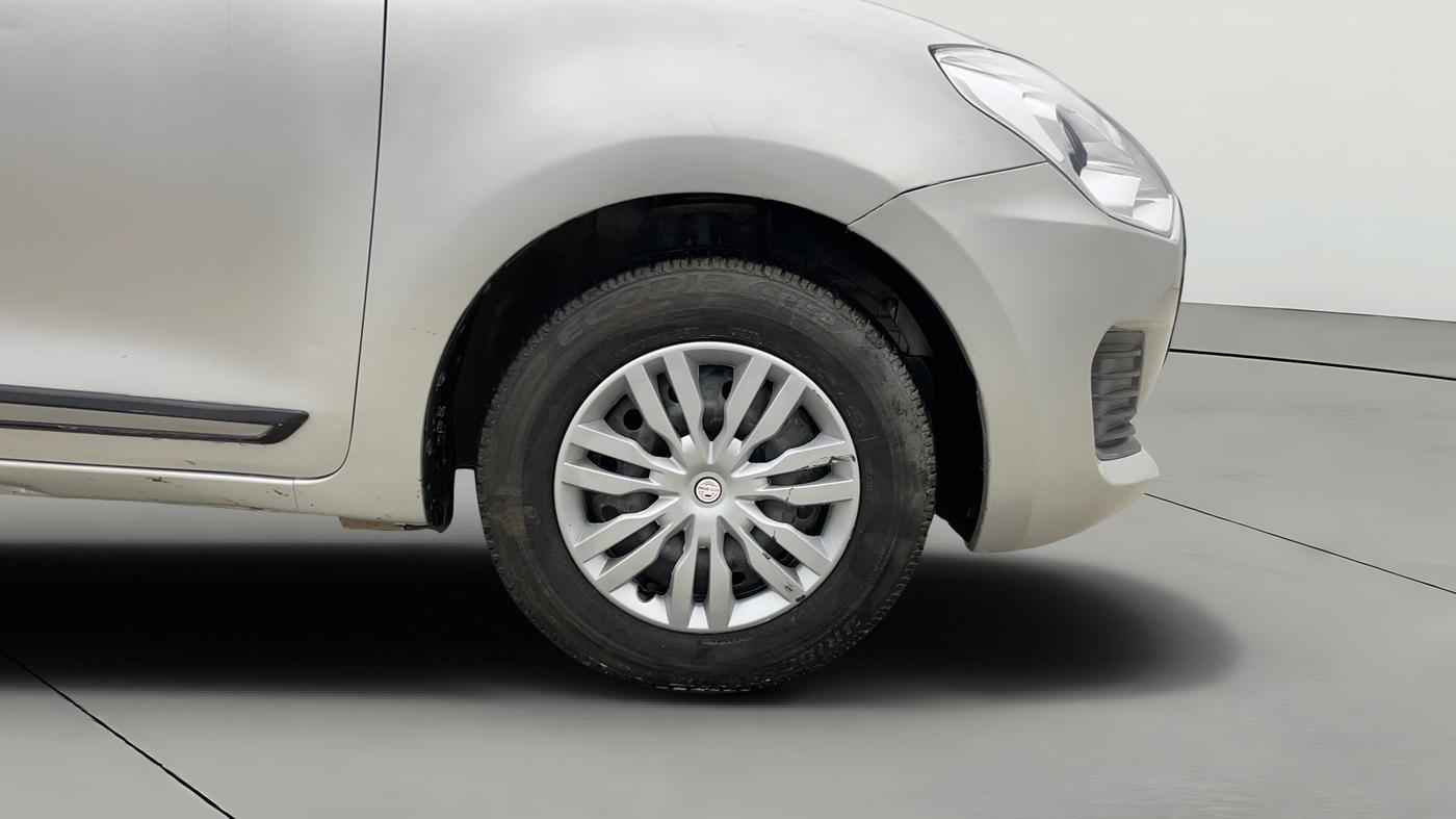 2019 Maruti Swift VXI, Petrol, Manual, 50,240 km, Right Front Wheel