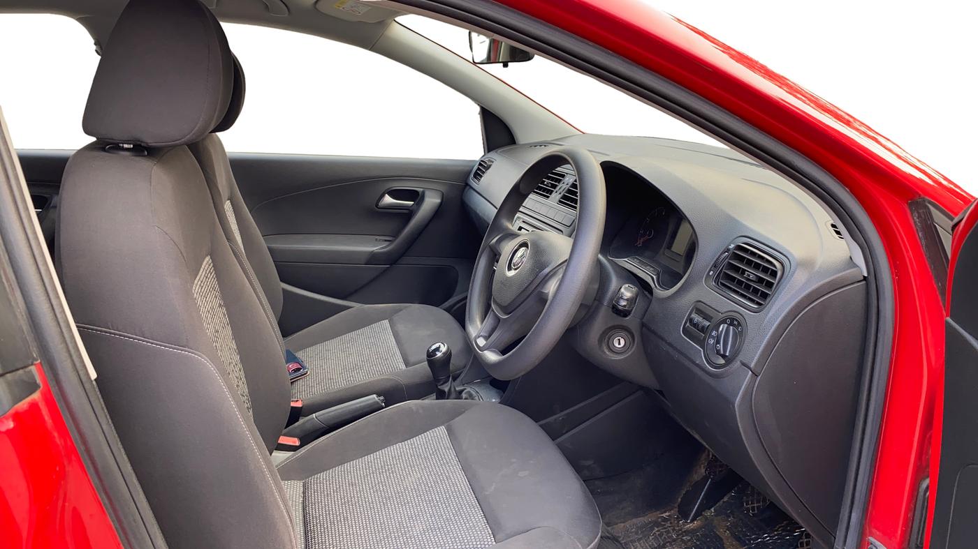 2021 Volkswagen Polo COMFORTLINE 1.0L MPI, Petrol, Manual, 51,308 km, Right Side Front Door Cabin