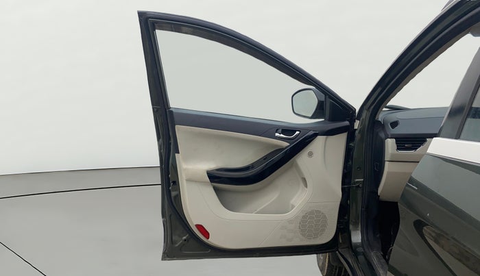 2022 Tata NEXON XZ PLUS (O) PETROL, Petrol, Manual, 70,567 km, LHS Front Door