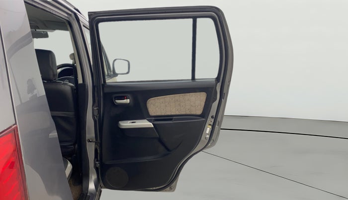 2015 Maruti Wagon R 1.0 VXI, Petrol, Manual, 1,21,130 km, RHS Rear Door
