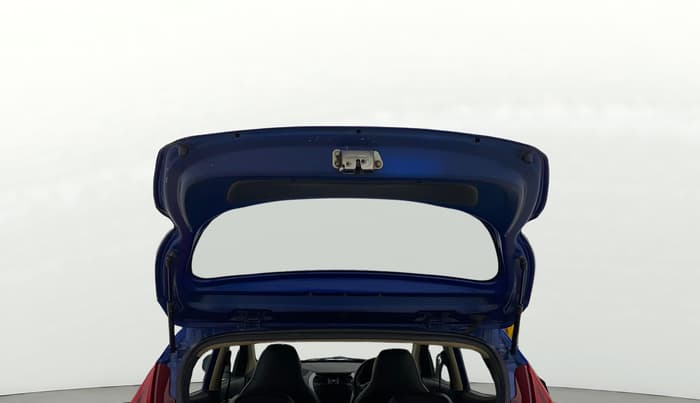 2016 Hyundai Eon ERA +, CNG, Manual, 57,982 km, Boot Door Open