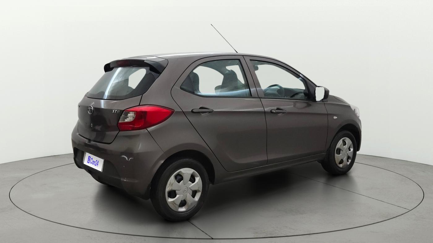 2018 Tata Tiago XTA PETROL, Petrol, Automatic, 86,397 km, Right Back Diagonal