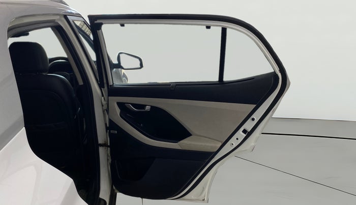 2021 Hyundai Creta SX (O) 1.5 DIESEL, Diesel, Manual, 1,22,408 km, RHS Rear Door