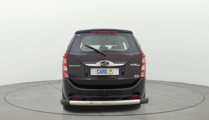 2017 Mahindra XUV500 W10 AT, Diesel, Automatic, 78,236 km, Back/Rear