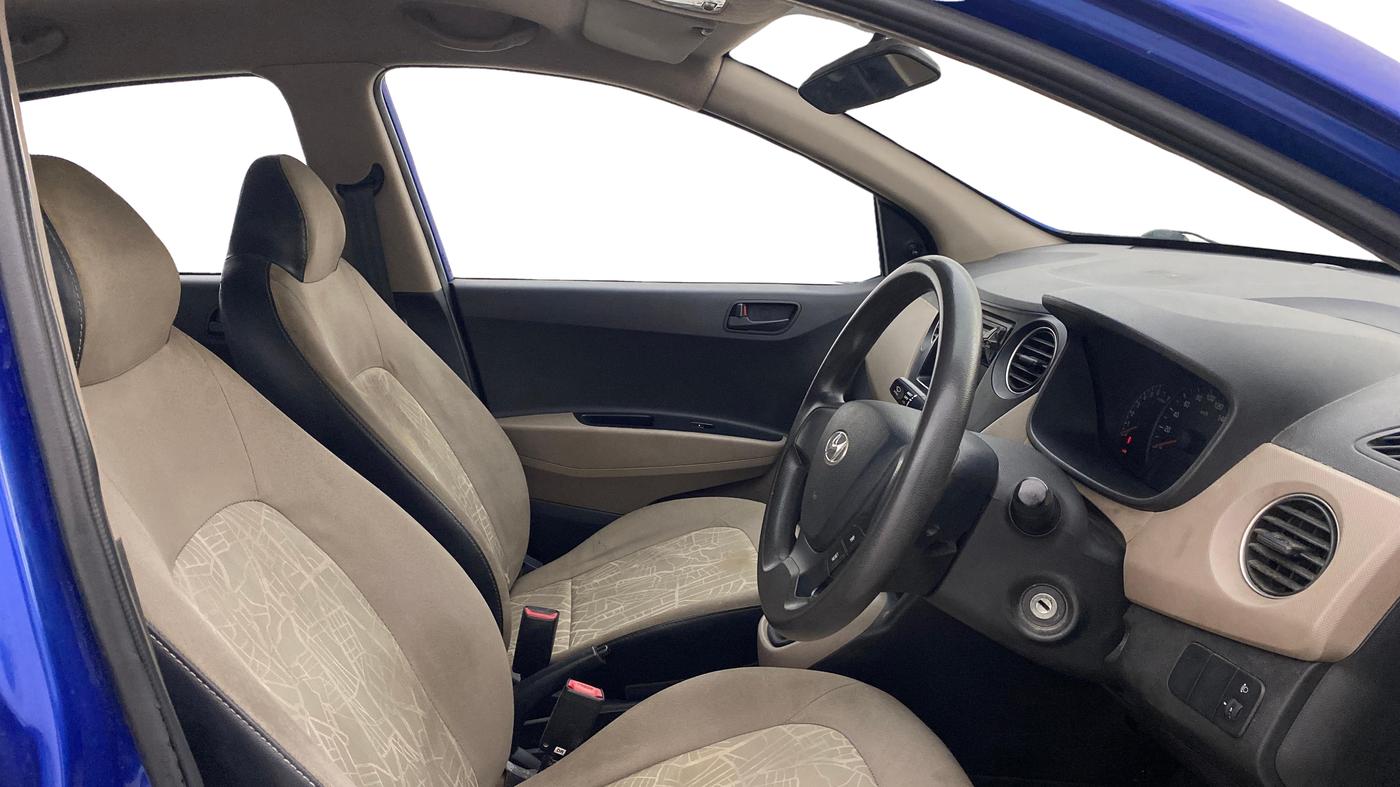 2015 Hyundai Xcent BASE 1.2, Petrol, Manual, 48,263 km, Right Side Front Door Cabin