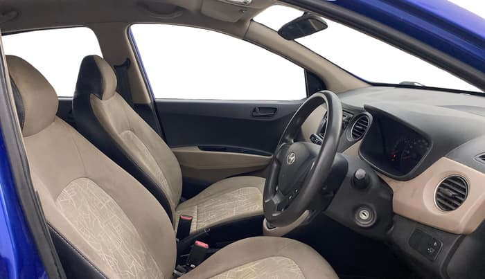 2015 Hyundai Xcent BASE 1.2, Petrol, Manual, 48,263 km, Right Side Front Door Cabin