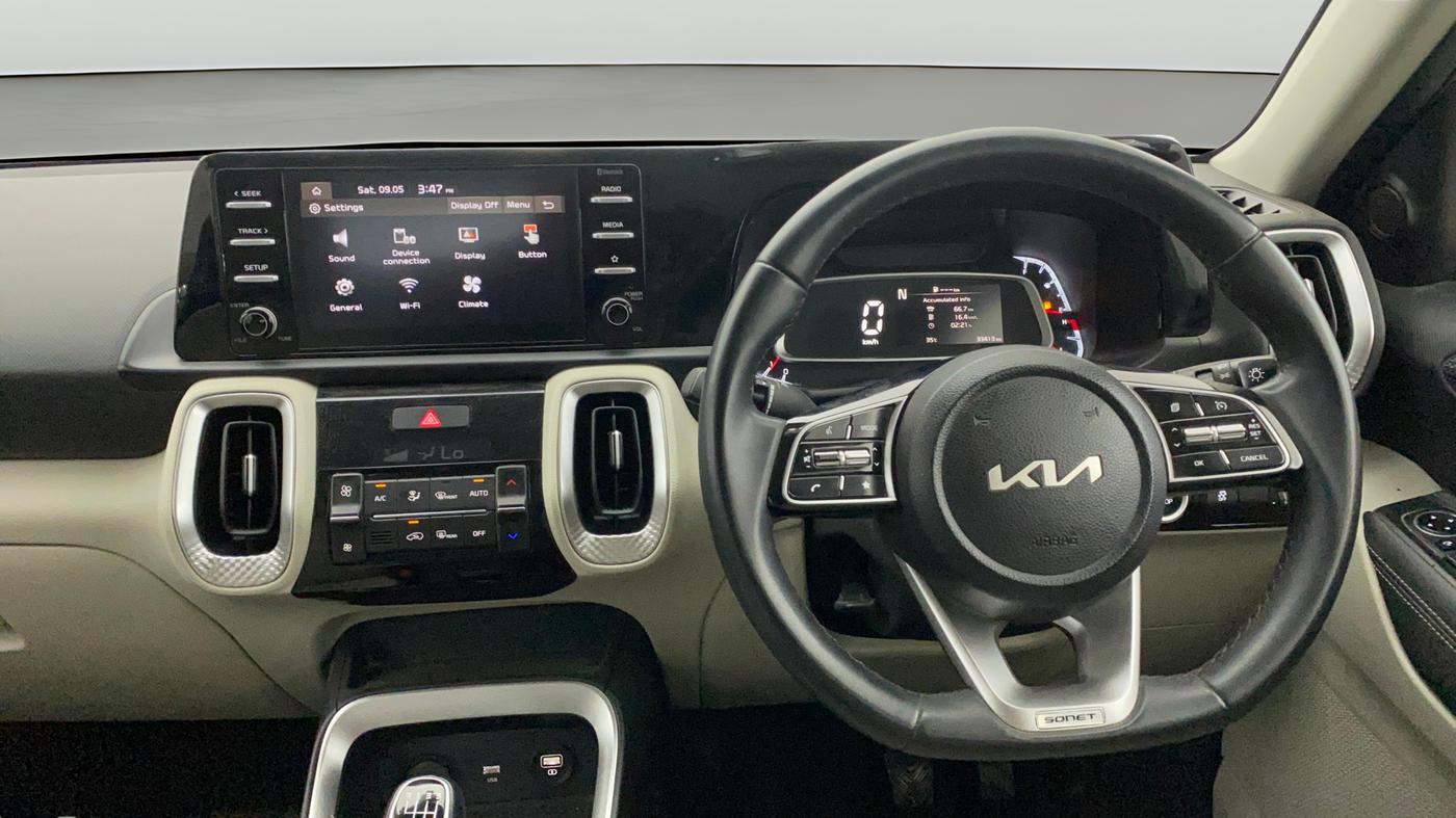 2022 KIA SONET HTX 1.0 IMT, Petrol, Manual, 33,346 km, Steering Wheel Close Up
