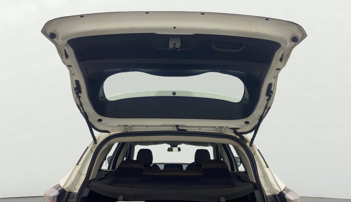 2019 Tata Harrier XZ 2.0L, Diesel, Manual, 45,208 km, Boot Door Open