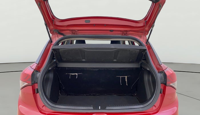 2015 Hyundai Elite i20 SPORTZ 1.4 CRDI, Diesel, Manual, 1,01,108 km, Boot Open Zoomed View