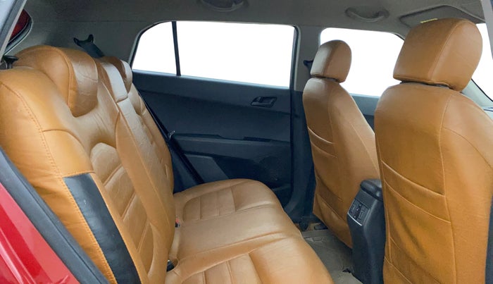 2016 Hyundai Creta BASE 1.6 PETROL, Petrol, Manual, 67,795 km, Right Side Rear Door Cabin