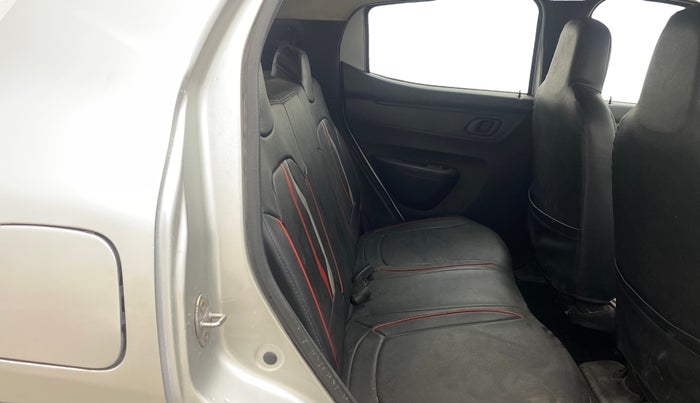 2021 Renault Kwid RXT 1.0 AMT (O), Petrol, Automatic, 60,243 km, Right Side Rear Door Cabin