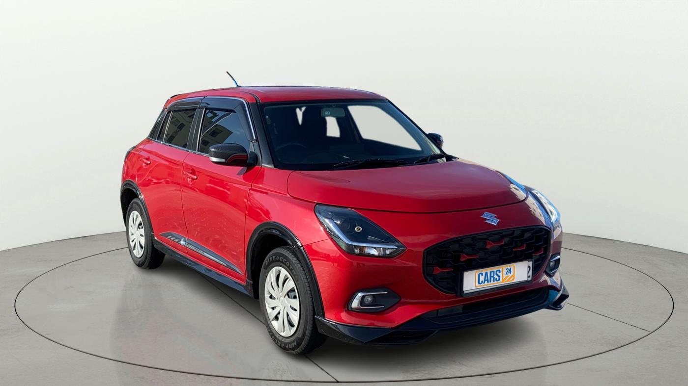 2024 Maruti Swift VXi (O), Petrol, Manual, 30,500 km, Right Front Diagonal