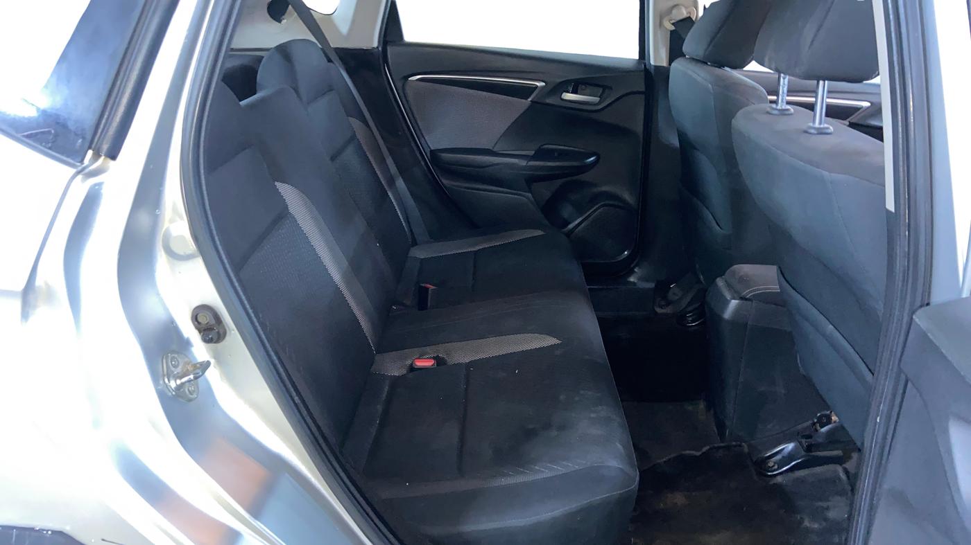 2017 Honda WR-V 1.5L I-DTEC VX MT, Diesel, Manual, 1,06,092 km, Right Side Rear Door Cabin