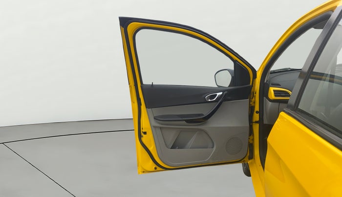 2020 Tata Tiago XZ PLUS PETROL, Petrol, Manual, 33,271 km, LHS Front Door