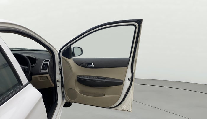 2014 Hyundai Elite i20 ASTA 1.2, Petrol, Manual, 66,959 km, RHS Front Door