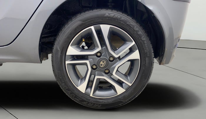 2020 Tata Tiago XZA PLUS DUAL TONE PETROL, Petrol, Automatic, 48,662 km, Left Rear Wheel