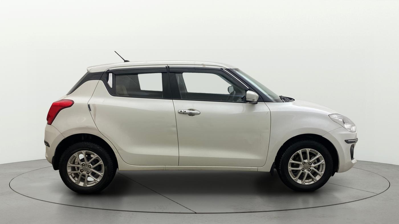 2023 Maruti Swift ZXI, Petrol, Manual, 62,871 km, Right Side View