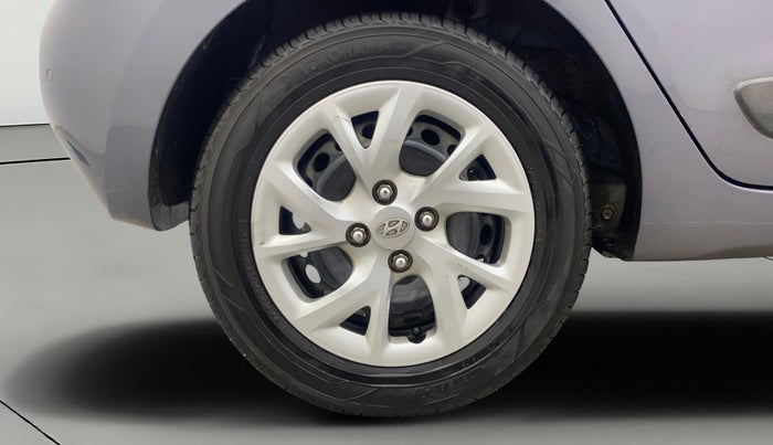 2018 Hyundai Grand i10 SPORTZ 1.2 KAPPA VTVT, Petrol, Manual, 63,426 km, Right Rear Wheel