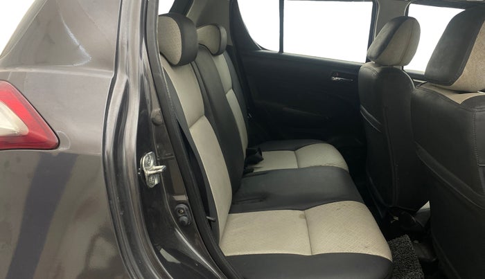 2015 Maruti Swift VDI ABS, Diesel, Manual, 82,600 km, Right Side Rear Door Cabin