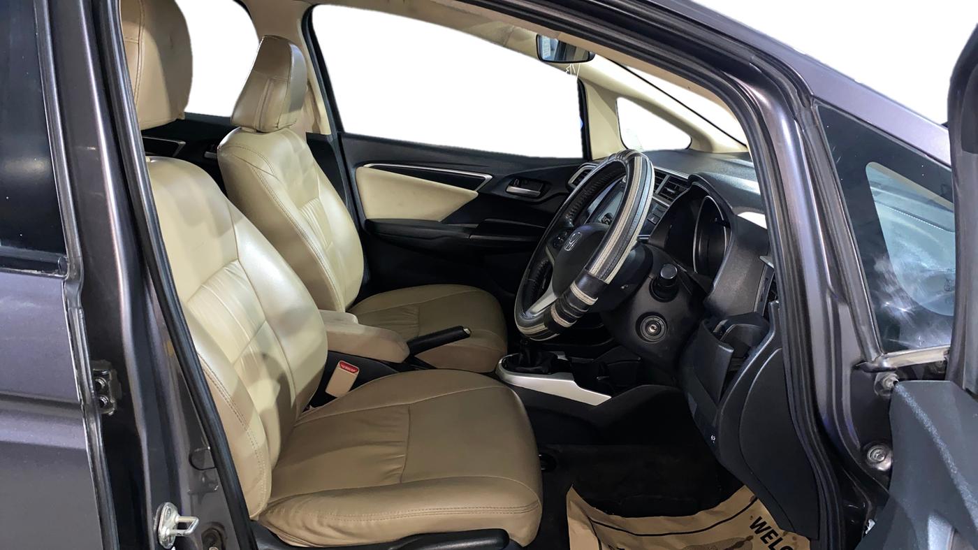 2018 Honda Jazz 1.2L I-VTEC VX, Petrol, Manual, 46,317 km, Right Side Front Door Cabin