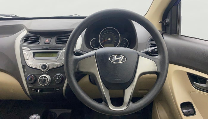 2014 Hyundai Eon SPORTZ, Petrol, Manual, 31,917 km, Steering Wheel Close Up