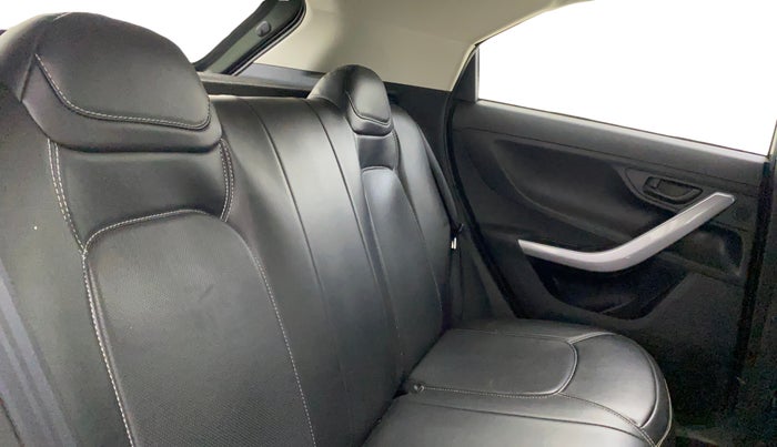 2021 Tata NEXON XMA SUNROOF PETROL, Petrol, Automatic, 28,525 km, Right Side Rear Door Cabin