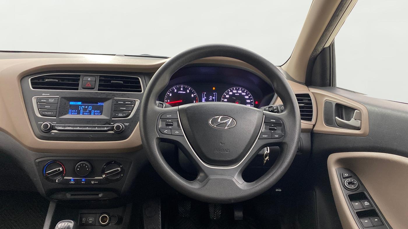 2018 Hyundai Elite i20 SPORTZ 1.2, Petrol, Manual, 42,270 km, Steering Wheel Close Up