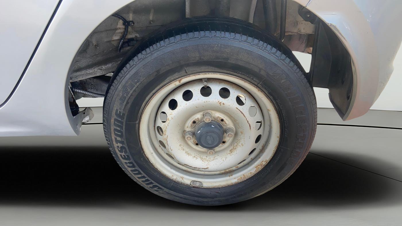 2019 Tata Tiago XE PETROL, Petrol, Manual, 59,735 km, Left Rear Wheel