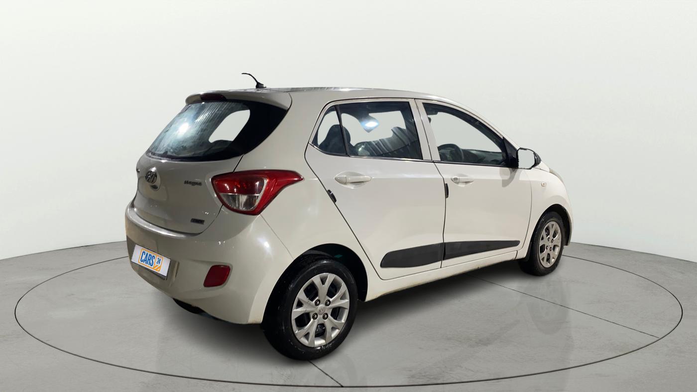 2013 Hyundai Grand i10 MAGNA 1.1 CRDI, Diesel, Manual, 71,330 km, Right Back Diagonal