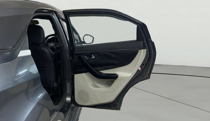 2022 Tata NEXON XZA PLUS DIESEL, Diesel, Automatic, 62,167 km, RHS Rear Door