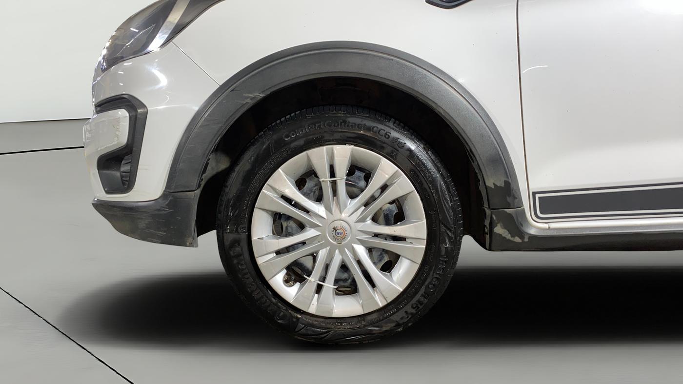 2019 Ford FREESTYLE TREND PLUS 1.2 PETROL, Petrol, Manual, 42,832 km, Left Front Wheel