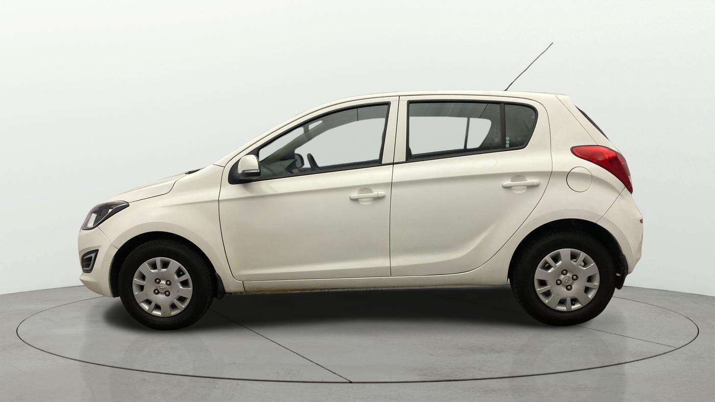 2013 Hyundai i20 MAGNA (O) 1.2, Petrol, Manual, 61,150 km, Left Side