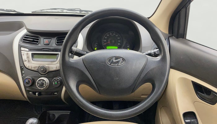 2018 Hyundai Eon ERA +, Petrol, Manual, 1,05,804 km, Steering Wheel Close Up